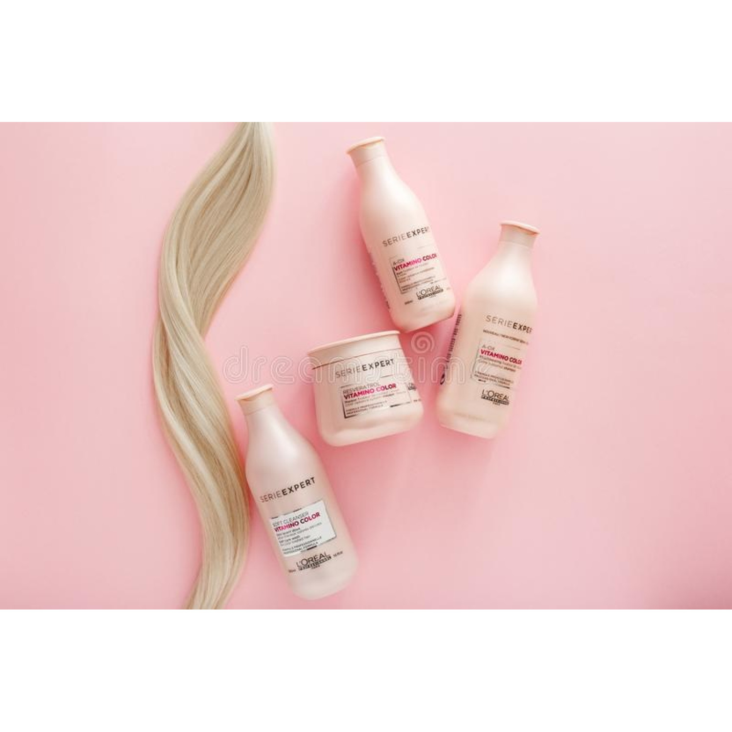 ماسک مراقبت از موهای رنگ شده لورال سری اکسپرت Loreal Serie Expert Vitamino Color ماسک مراقبت از موهای رنگ شده لورال سری اکسپرت Loreal Serie Expert Vitamino Color