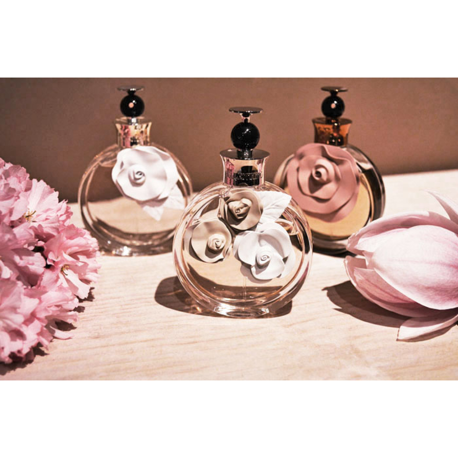 عطر زنانه والنتینو والنتینا اوسولوتو Valentino Valentina Assoluto