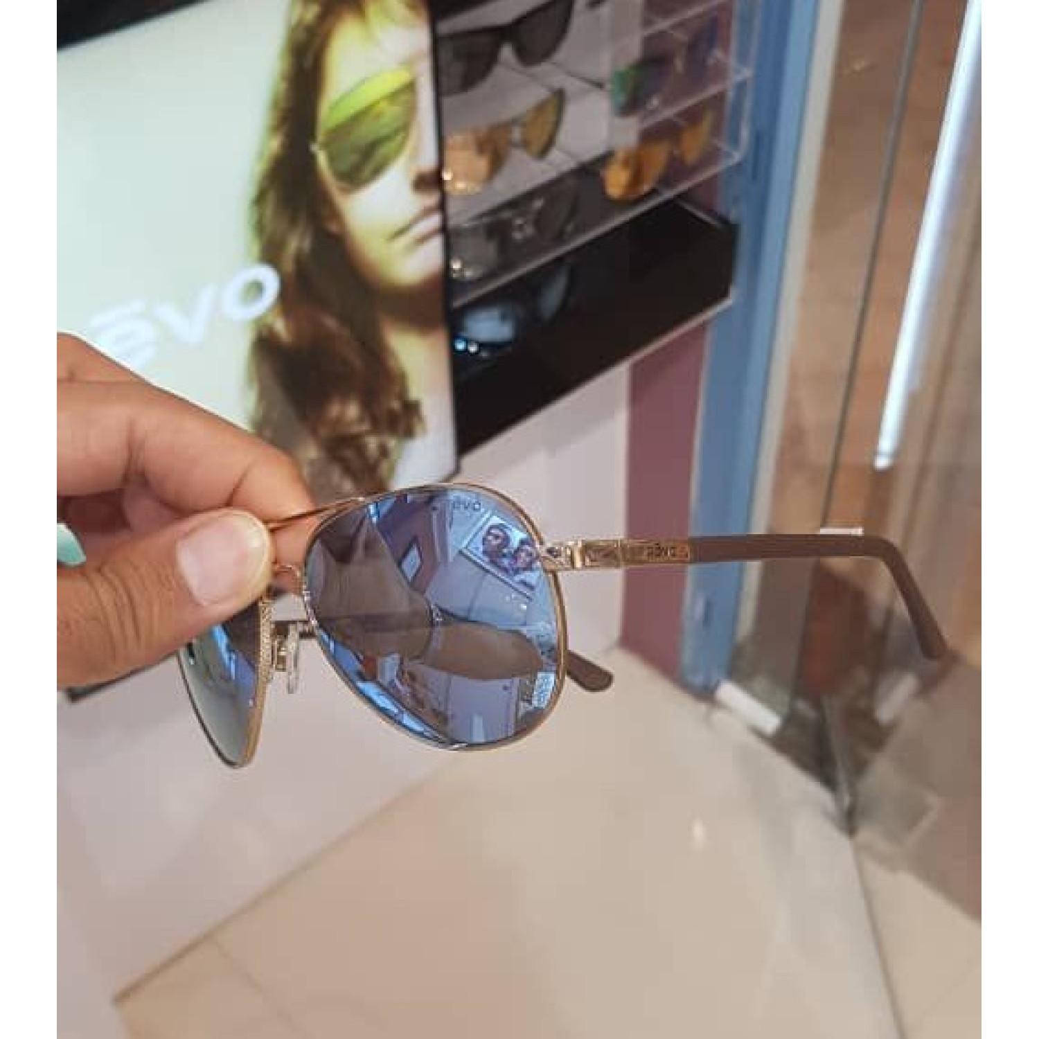 عینک آفتابی روو مدل Revo Raconteur RE 1011 00 BL