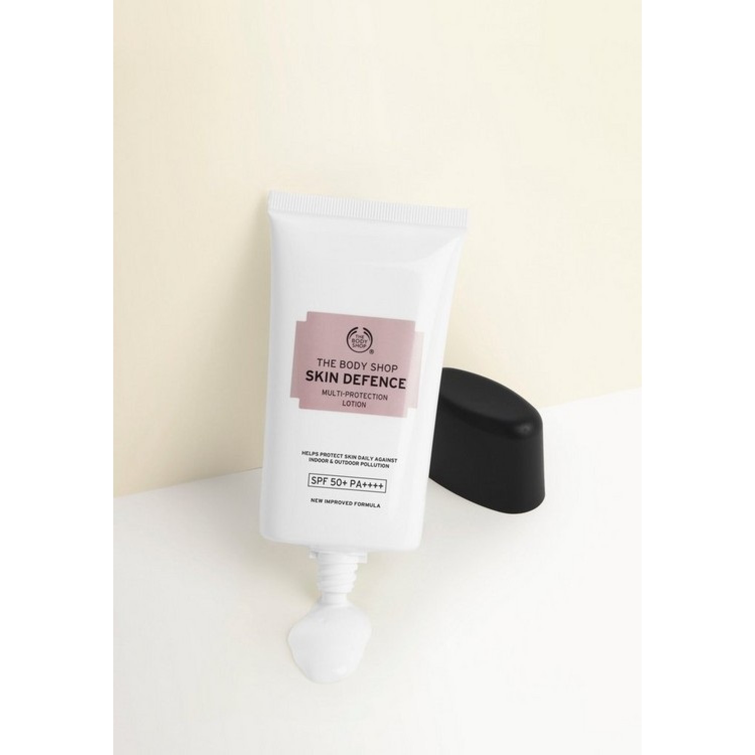 لوسیون ضدآفتاب و محافظت کننده بادی شاپ Body Shop Skin Defense حجم 40 میلی لیتر لوسیون ضدآفتاب و محافظت کننده بادی شاپ Body Shop Skin Defense حجم 40 میلی لیتر