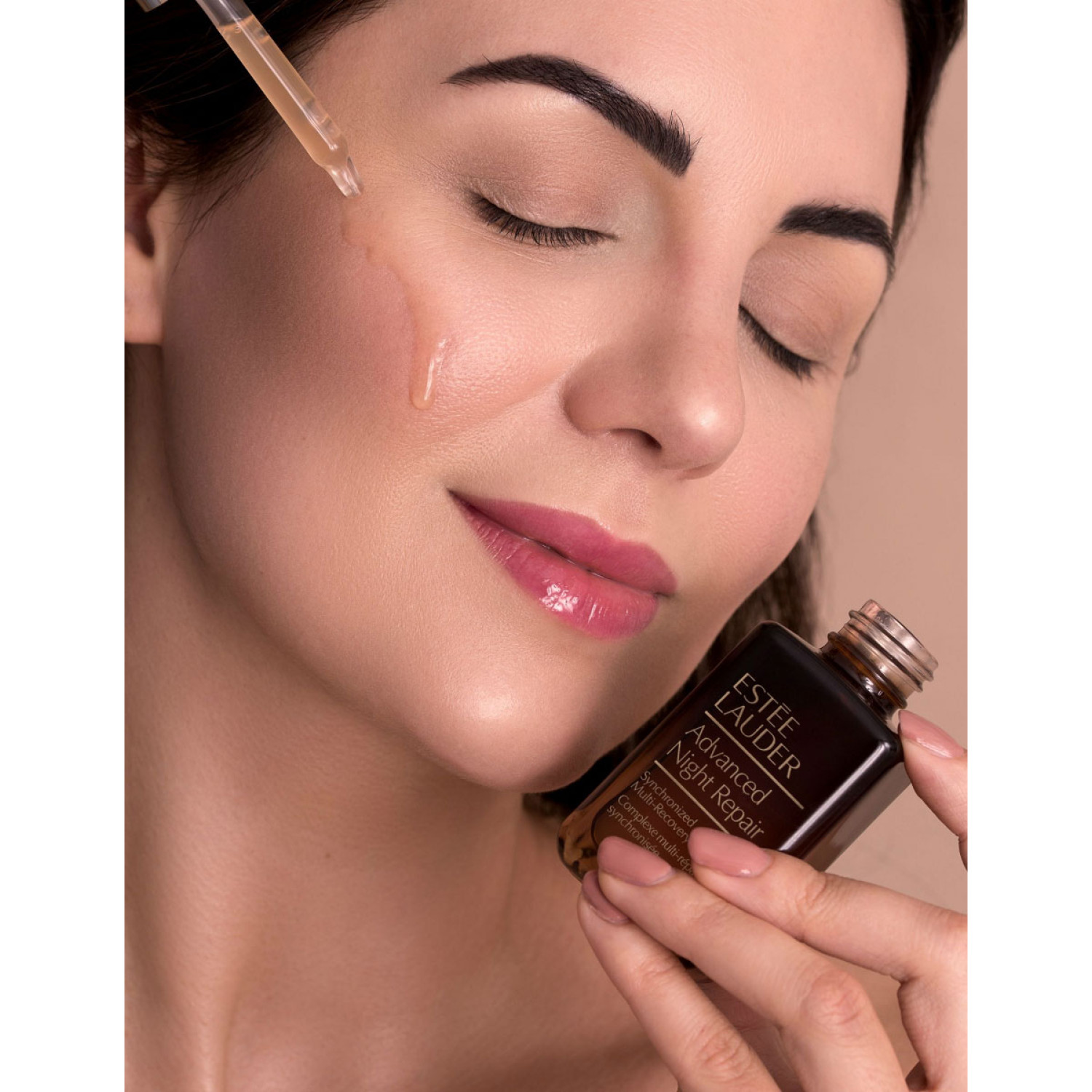 سرم ترمیم کننده و ضدپیری استی لودر Estee Lauder Advanced Night Repair حجم 30 میلی لیتر سرم ترمیم کننده و ضدپیری استی لودر Estee Lauder Advanced Night Repair حجم 30 میلی لیتر