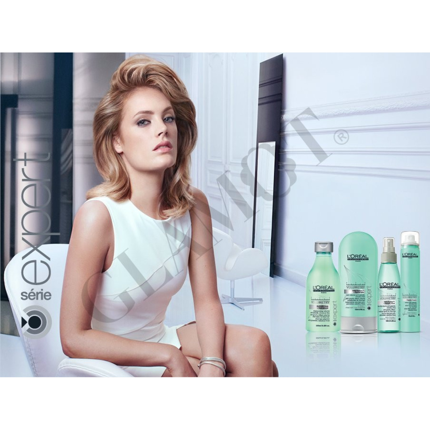 شامپو حجم دهنده موی لورال سری اکسپرت LOreal Volumetry حجم 300 میلی لیتر شامپو حجم دهنده موی لورال سری اکسپرت LOreal Volumetry حجم 300 میلی لیتر