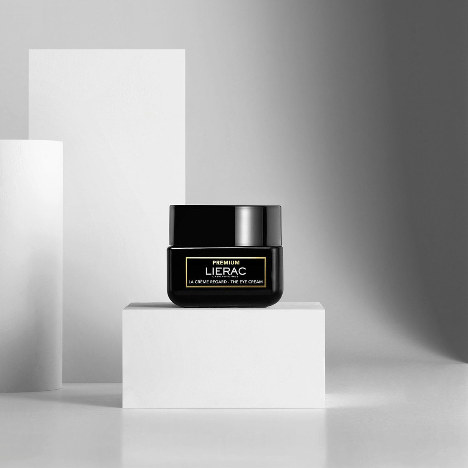 کرم ضد پیری دور چشم لیراک پرمیوم Lierac Premium Eye حجم 20 میلی لیتر کرم ضد پیری دور چشم لیراک پرمیوم Lierac Premium Eye حجم 20 میلی لیتر