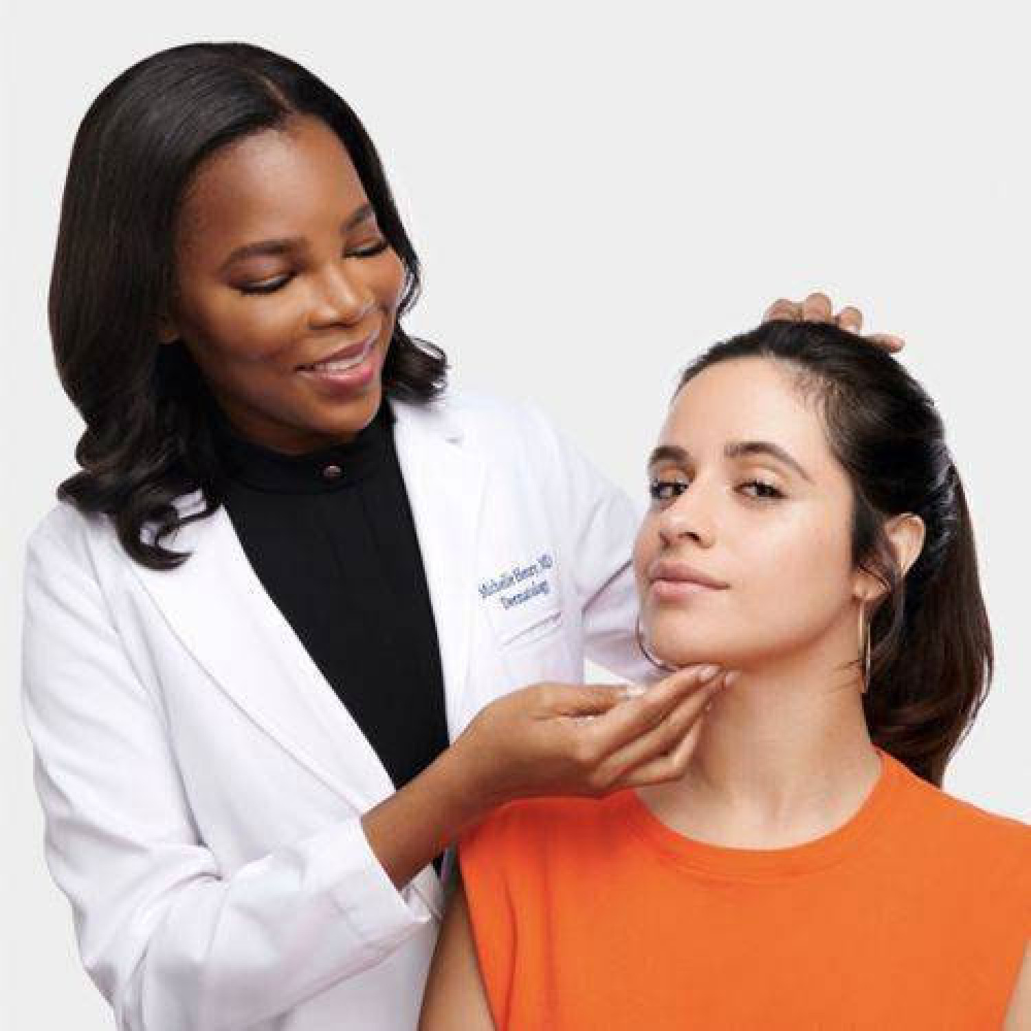 فوم شوینده صورت ویتامین سی لورال رویتالیفت Revitalift Vitamin C حجم 150 میلی لیتر